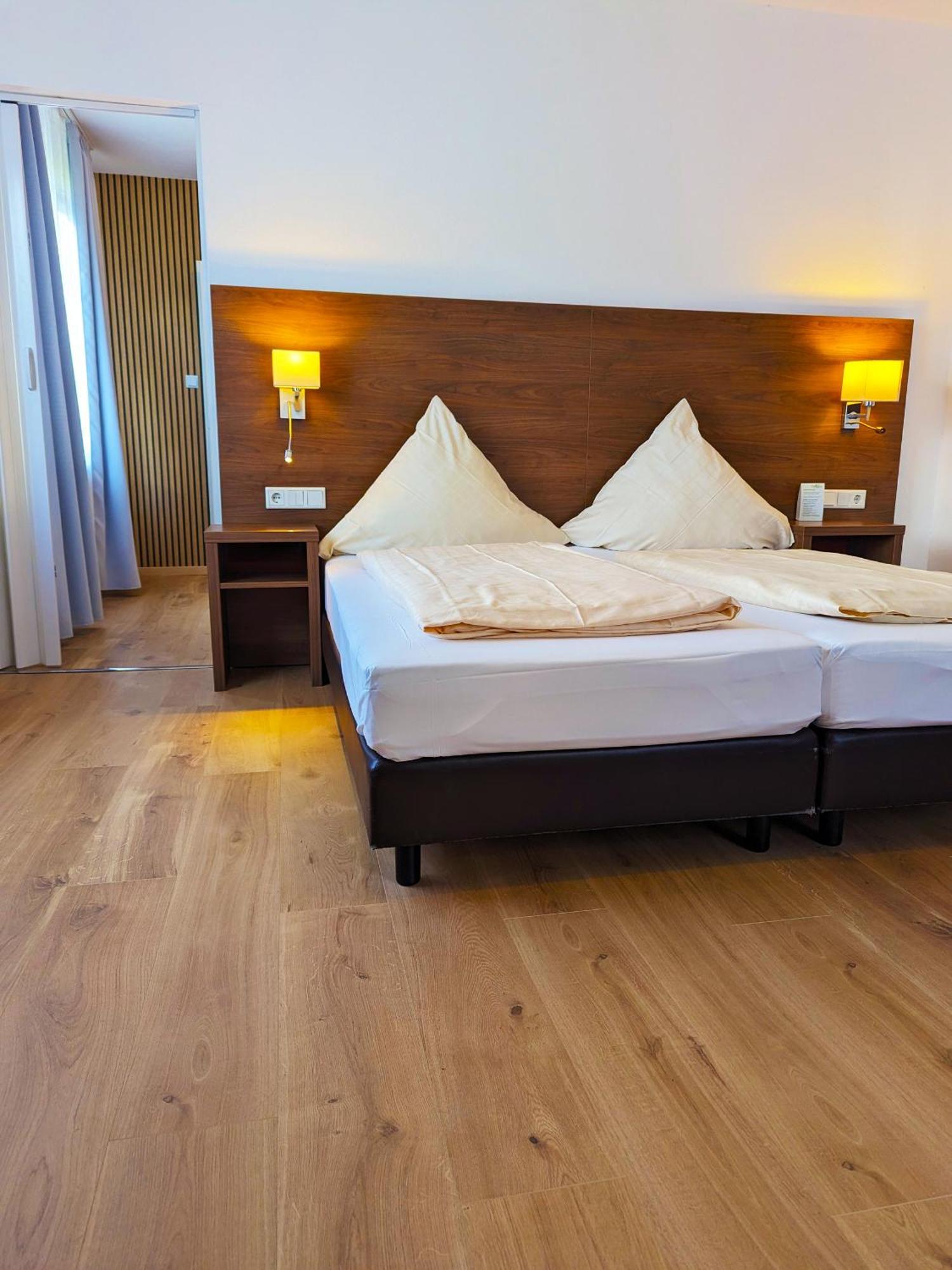 Hotel Berghof Wasserkuppe & Gaestehaus Fuldaquelle Gersfeld Kültér fotó