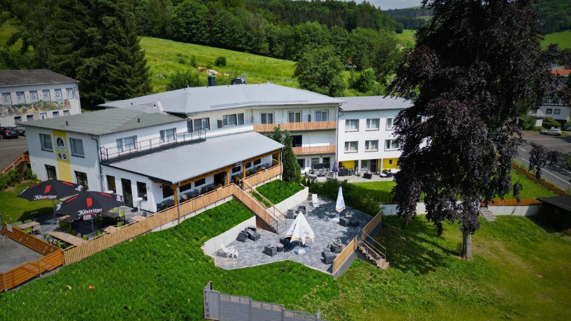 Hotel Berghof Wasserkuppe & Gaestehaus Fuldaquelle Gersfeld Kültér fotó