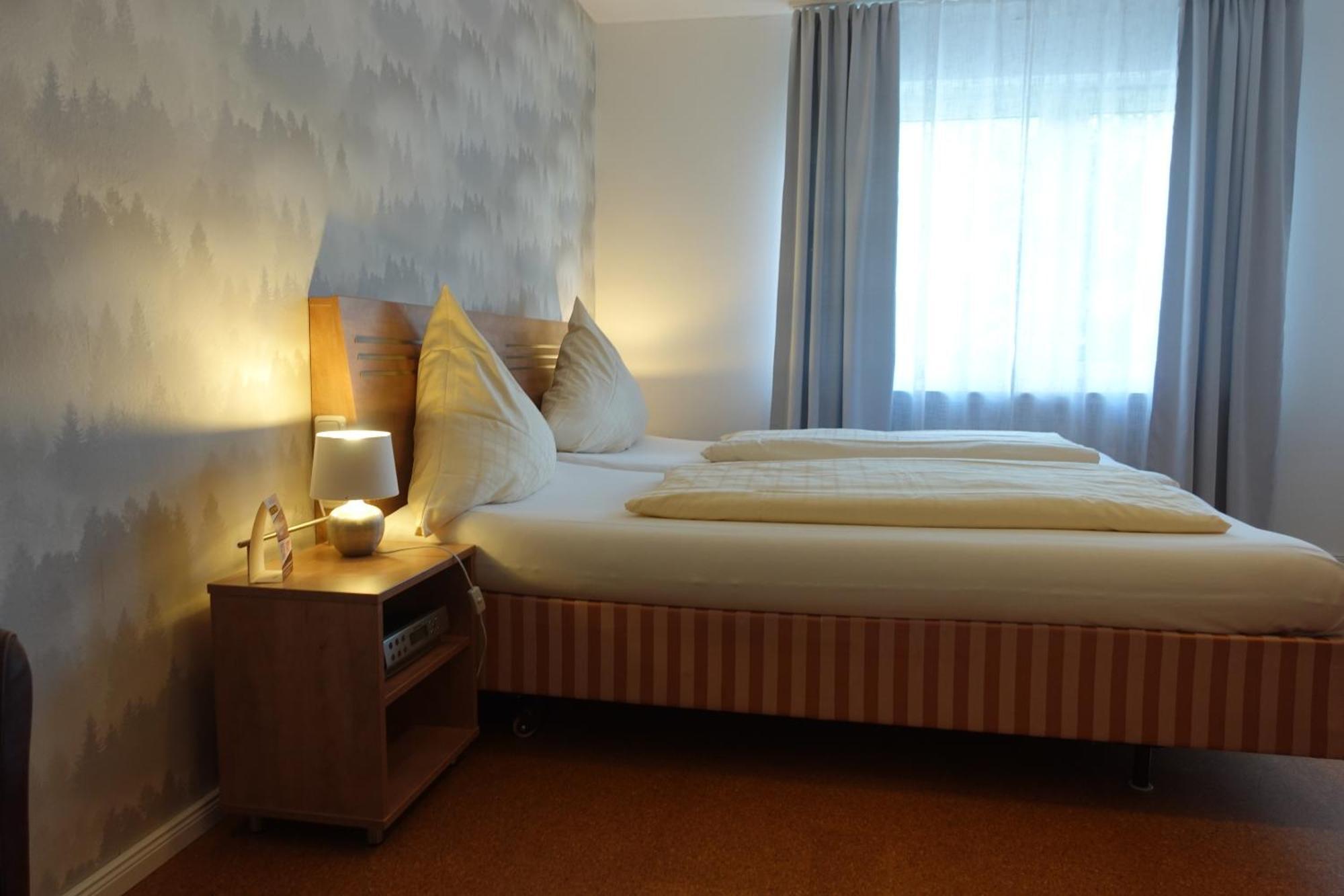 Hotel Berghof Wasserkuppe & Gaestehaus Fuldaquelle Gersfeld Szoba fotó