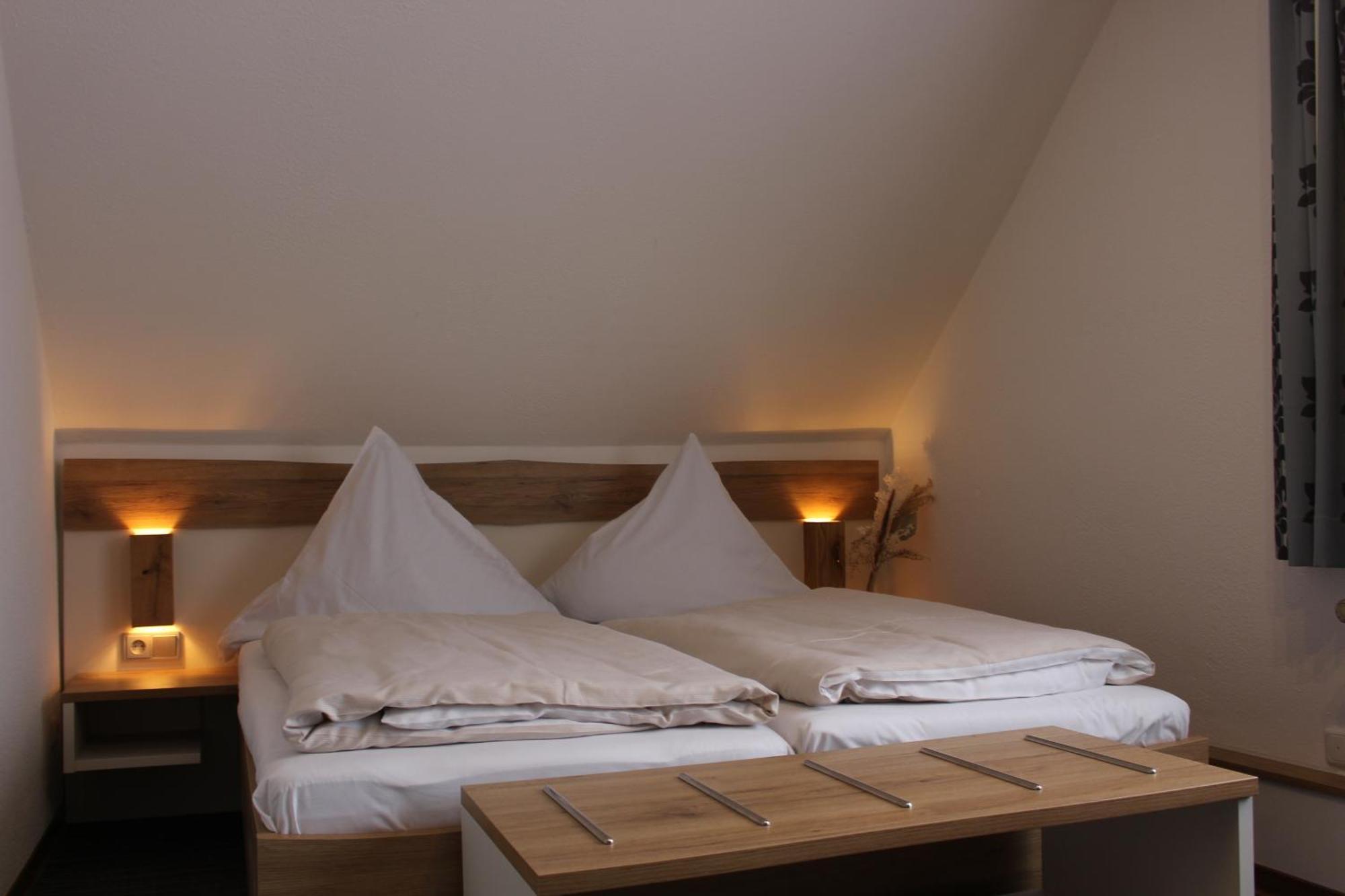 Hotel Berghof Wasserkuppe & Gaestehaus Fuldaquelle Gersfeld Kültér fotó