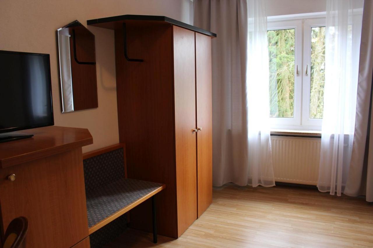 Hotel Berghof Wasserkuppe & Gaestehaus Fuldaquelle Gersfeld Szoba fotó
