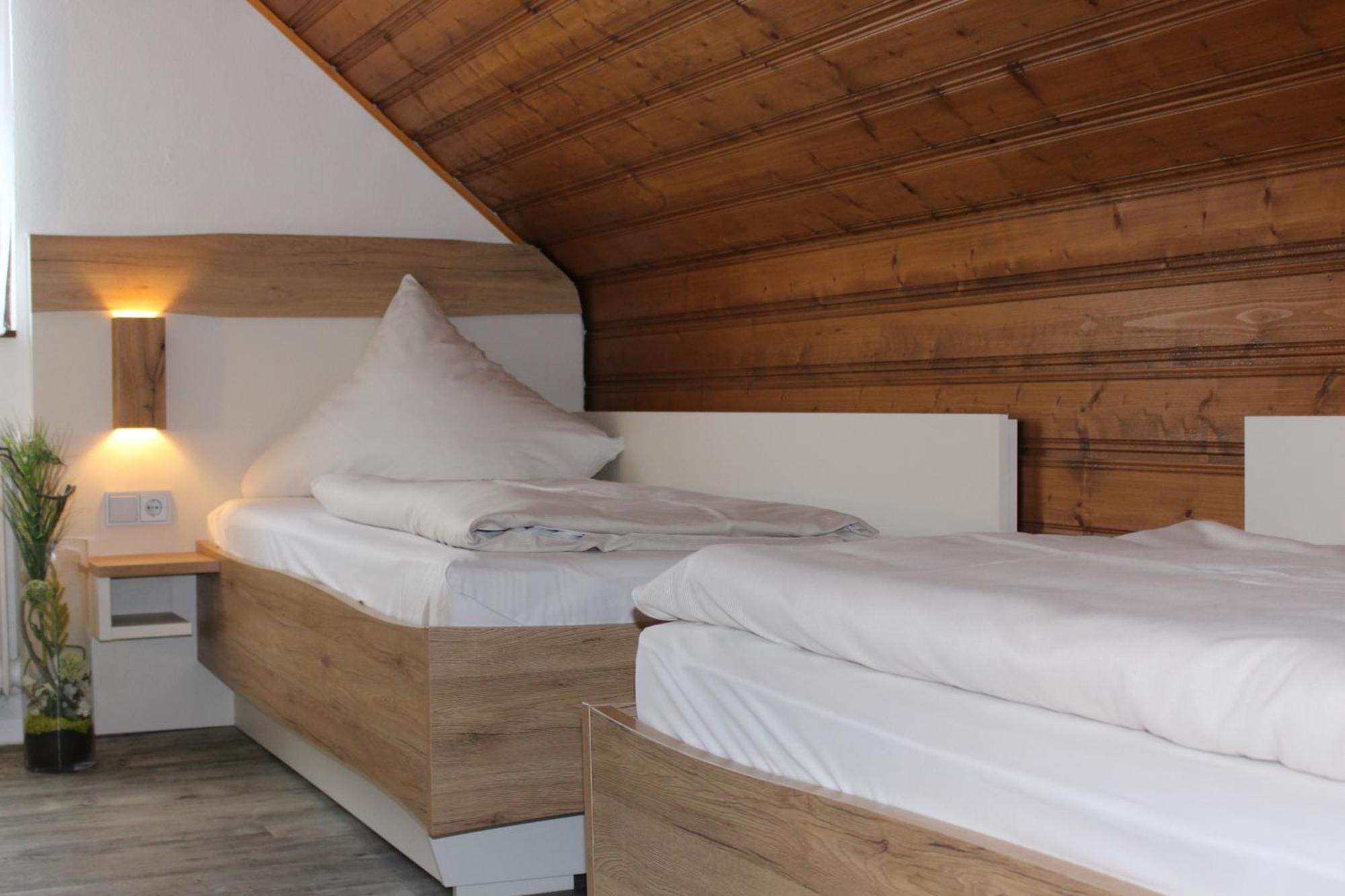 Hotel Berghof Wasserkuppe & Gaestehaus Fuldaquelle Gersfeld Szoba fotó